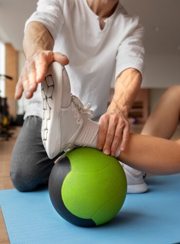 sports injury therapy